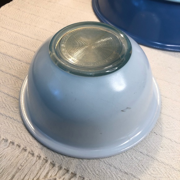 Vintage Moody Blues Pyrex Mixing Bowl Set Of 4 - Picture 2 of 11
